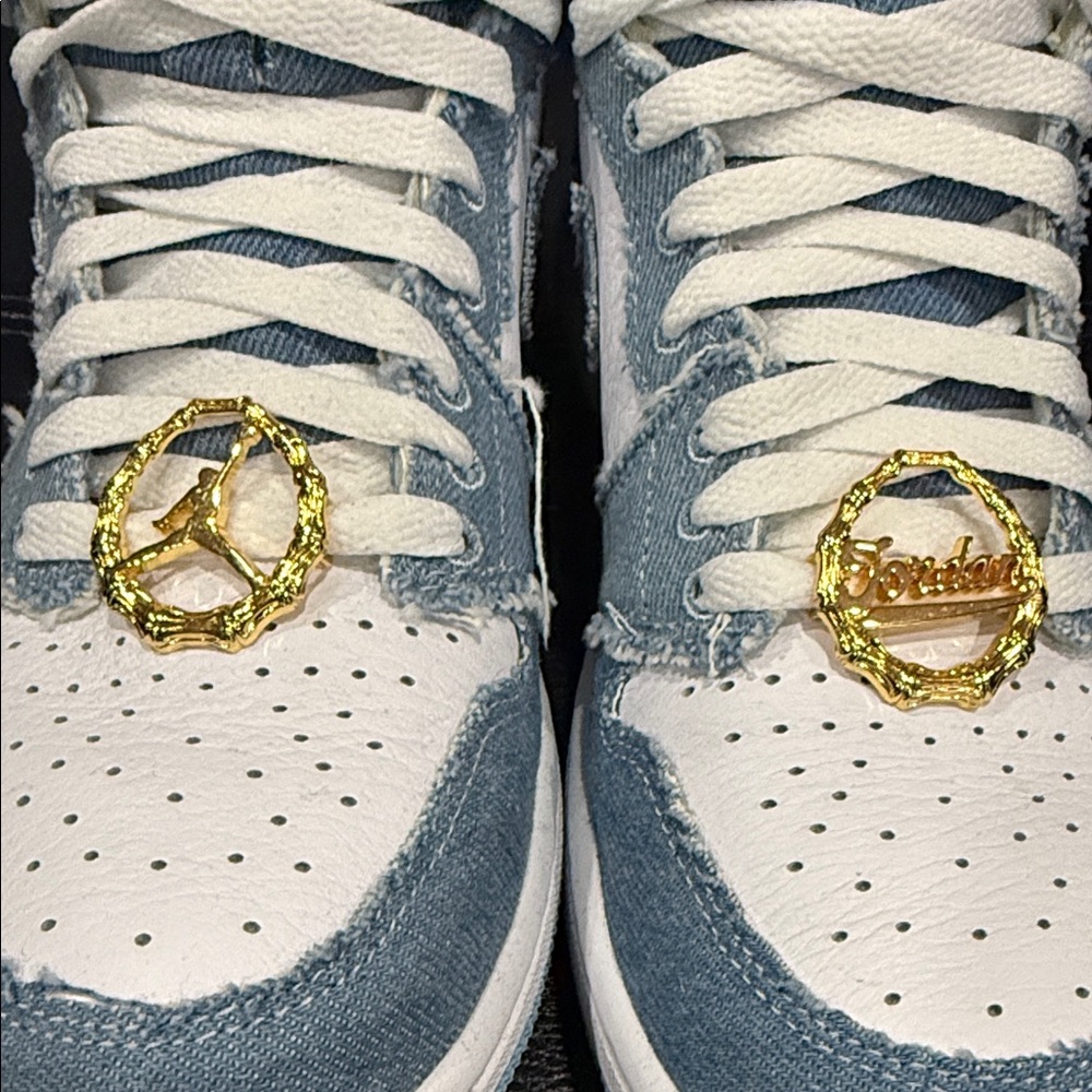 Women’s Jordan 1 Retro High OG - Picture 5 of 6